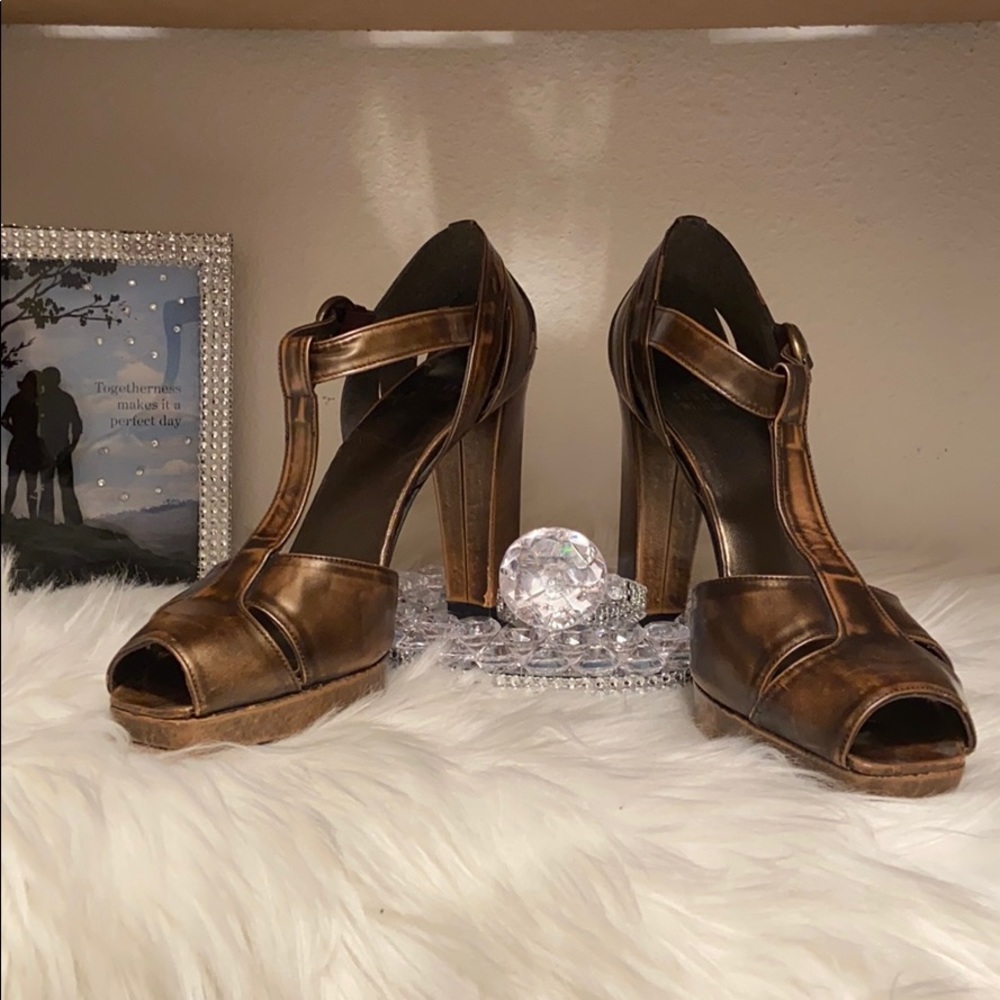 Stuart Weitzman heels